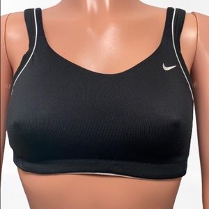 NIKE FIT DRY MEDIUM SUPPORT SPORT BRA SIZE M